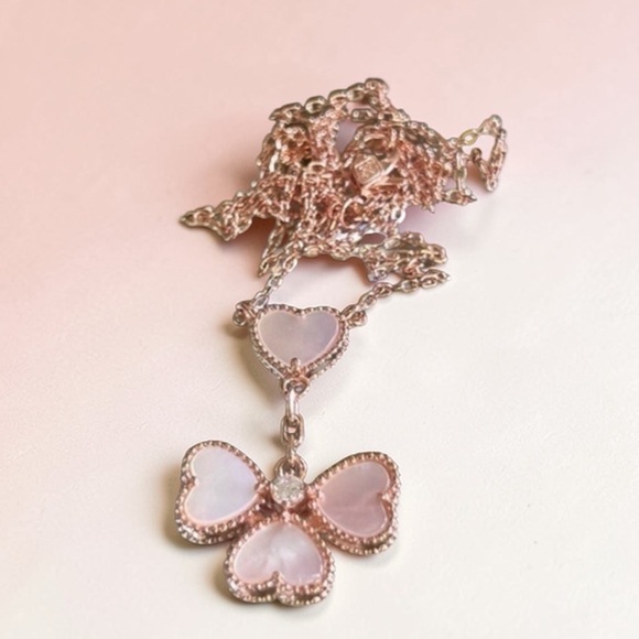 UNBRANDED / NO BRAND Jewelry - Clover Heart Rose Gold  Plated Silver Necklace